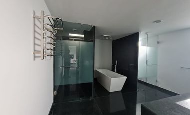 A ESTRENAR IMPECABLE CASA TOTALMENTE REMODELADA