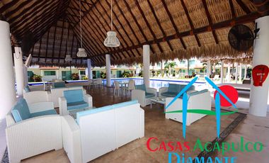 Casa con tres terrazas, roof garden, 2 estacionamientos