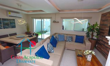 Casa con tres terrazas, roof garden, 2 estacionamientos