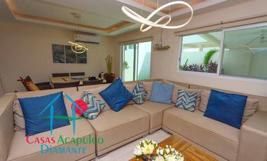 Casa con tres terrazas, roof garden, 2 estacionamientos