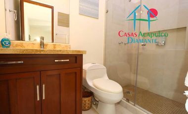 Casa con tres terrazas, roof garden, 2 estacionamientos