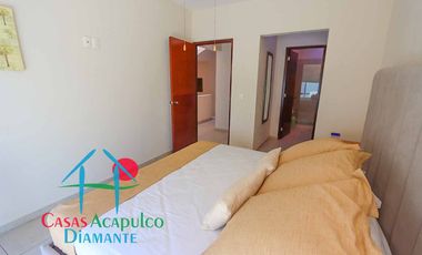 Casa con tres terrazas, roof garden, 2 estacionamientos