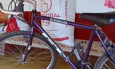 FINCA CON CAFÉ DE TRABAJO FAVORABLE EN AMALFI ANTIOQUIA COLOMBIA.