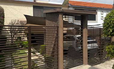 VENTA DE CASA REMODELADA AMPLIA EN TLALNEPANTLA