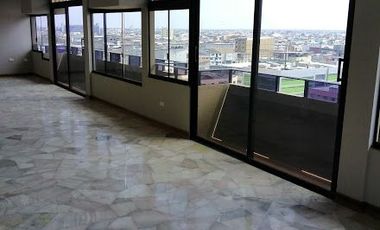Departamento Penthouse en Alquiler Centro de Guayaquil, 3 Hab, 4 Bañ