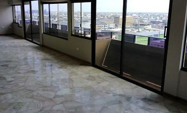 Departamento Penthouse en Alquiler Centro de Guayaquil, 3 Hab, 4 Bañ
