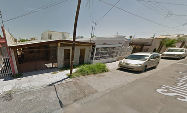 Casa en venta en la colonia Los Ángeles, Torreón, Coahuila.