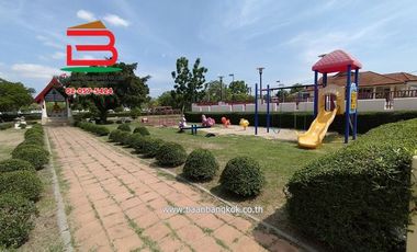 บ้านเดี่ยว หมู่บ้าน ชวนชื่น บางนา ซ.เกียรติพิพัฒน์ธานี เนื้อที่ 60 ตรว. ถ.บางนา-ตราด กม.29.5 อ.บางบ่อ จ.สมุทรปราการ