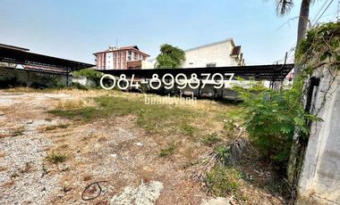 Land for Sales 197.9 Sq.wah at Lao Nadi Soi 5, located in Prime location of Khonkaen city, closed to Kaen-Nakorn Wittayalai and Central Plaza, Asking
