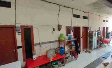 Jual Rumah Usaha
*Nol Jalan Waru Sidoarjo*
Dekat RS Mitra Keluarga Waru

Luas 592m2
Dimensi 9.5x62
LB 400m2 ( 1 Lantai )

*Rumah Induk*
- Kmr tidur 4