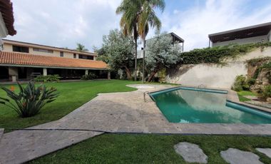 Se vende casa en Colinas de San Javier