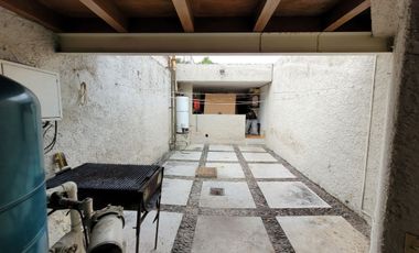 Se vende casa en Colinas de San Javier