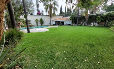 Se vende casa en Colinas de San Javier