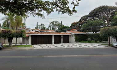 Se vende casa en Colinas de San Javier