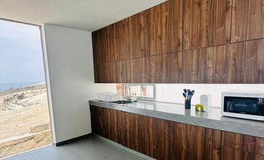 🤩 Linda y elegante casa de playa de 3 niveles, frente al mar en primera fila en playa Punta Corrientes
