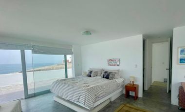 🤩 Linda y elegante casa de playa de 3 niveles, frente al mar en primera fila en playa Punta Corrientes