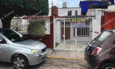HERMOSA POR PLAZA CRISTAL, 2 RECAMARAS