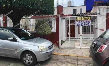 HERMOSA POR PLAZA CRISTAL, 2 RECAMARAS