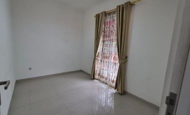 Rumah Garasi 3 Mobil di Tebet Timur Jakarta Selatan