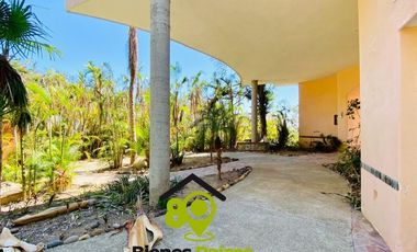 CASA EN VENTA como TERRENO en Acapulco Diamante