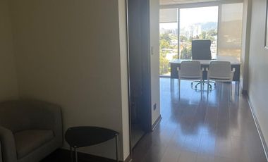 Vendemos oficina en Edificio Business Center