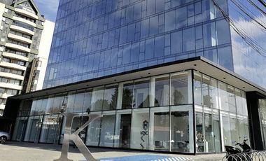 Vendemos oficina en Edificio Business Center