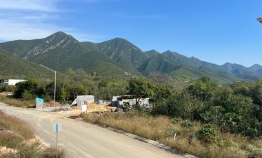 CASA EN VENTA EN AYSSO RESIDENCIAL EL YERBANIZ EN SANTIAGO