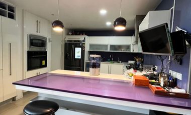 Departamento en Country Club en Venta de Lujo 3 niveles cerca Zona Providencia Zapopan