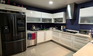 Departamento en Country Club en Venta de Lujo 3 niveles cerca Zona Providencia Zapopan