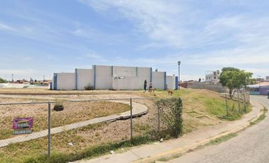 Inversión Segura y Rentable en Bienes Raíces, Casa en Col. Geo Villas de Terranova, Tepepan.