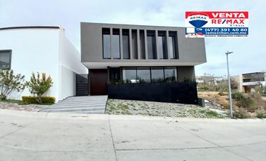 Casa en Venta Lomas del Molino 1 Nueva a solo 7,000,000 de pesos