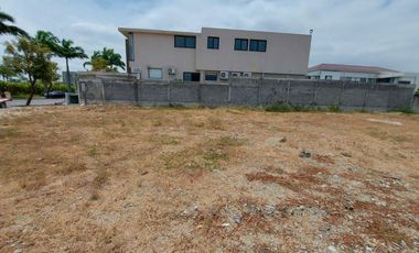 Isla Mocolí, Vendo Terreno en Urbanización de Alta Plusvalía.
