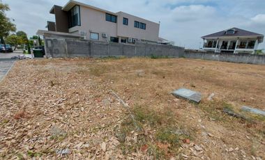 Isla Mocolí, Vendo Terreno en Urbanización de Alta Plusvalía.