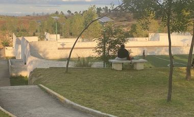 HERMOSA CASA RESINDECIAL DEL LAGO, AIRE ACONDICIONADO, MUROS ANTI RUIDO