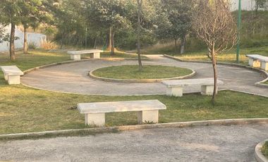 HERMOSA CASA RESINDECIAL DEL LAGO, AIRE ACONDICIONADO, MUROS ANTI RUIDO