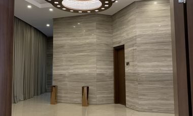 Condo for Sale 3Bedroom in BGC Rent to Own Promo beside SM AURA and Finance Center