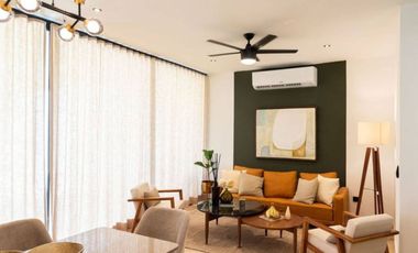 Casa con jardín, alberca privada, terraza y Cuarto de servicio, Zona Norte, Merida.