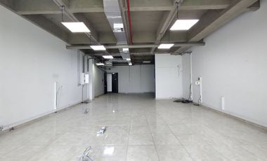 Oficina en arriendo en Alto Prado.