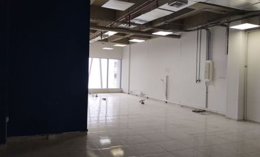 Oficina en arriendo en Alto Prado.