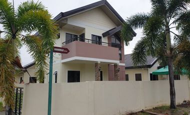 FOR SALE HOUSE AND LOT 2 STOREY 4 BEDROOM READY TO OCCUPY IN GRANDVILLE SUBD IN PEQUENO