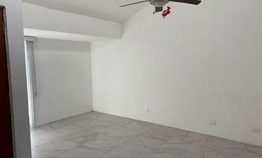 RENTA DE CASA SIN MUEBLES, UNA PLANTA