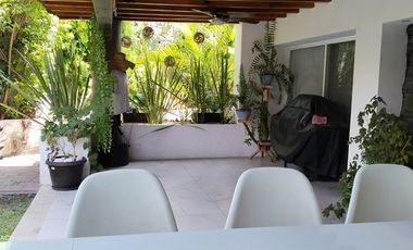 RENTA DE CASA SIN MUEBLES, UNA PLANTA