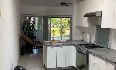 RENTA DE CASA SIN MUEBLES, UNA PLANTA