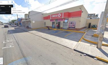 Local comercial en renta en Av. Fco. I. Madero Cancun (Ruta 4).