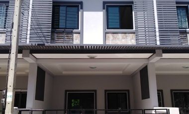 Townhouse for sale, Muang Petchaboon