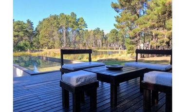 VENTA DE CASA EN VILLAROBLES - PARTIDO DE LA COSTA
