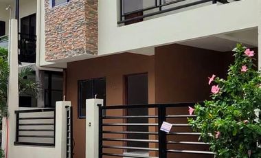 HOUSE AND LOT FOR SALE IN MULTINATIONAL VILLAGE, PARANAQUE CITY