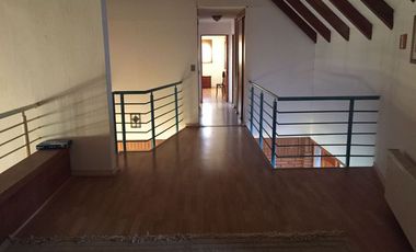 SE VENDE O ARRIENDA CASA CON TERRENO DE 60.000 M2,PLANO PISCINA POZO CASA PPAL DE DOS PISOS AVALUO FISCAL UF.14.450 VENTA UF 11.000  DORM.6  ARRIENDO $3.200.000