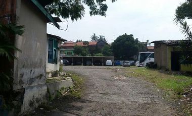 Strategic Land is being sold on the main road of A.H. Nasution in Sindanglaya, Bandung City.