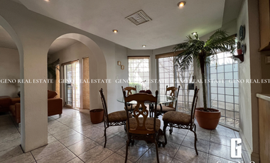 CASA EN VENTA EN LA CAÑADA CON PATIO MUY AMPLIO